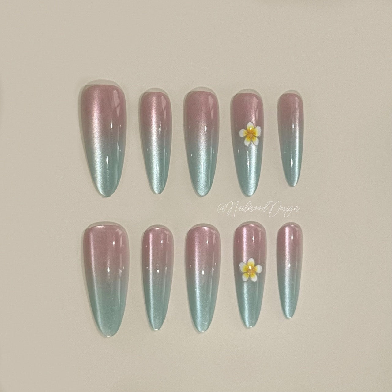 Lunar Breeze Frangipani Press-ons