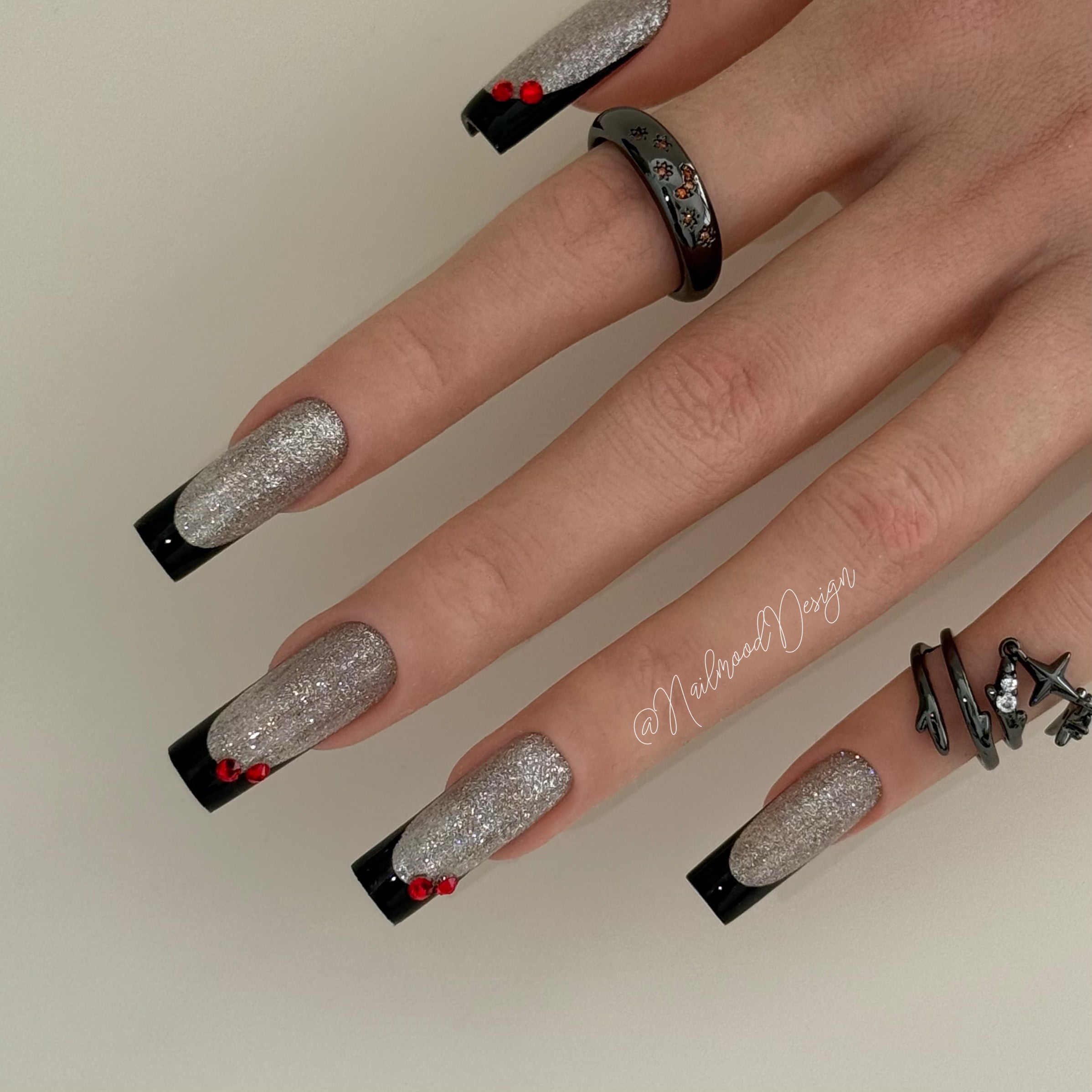 Diamond Cherry Clash Press-ons