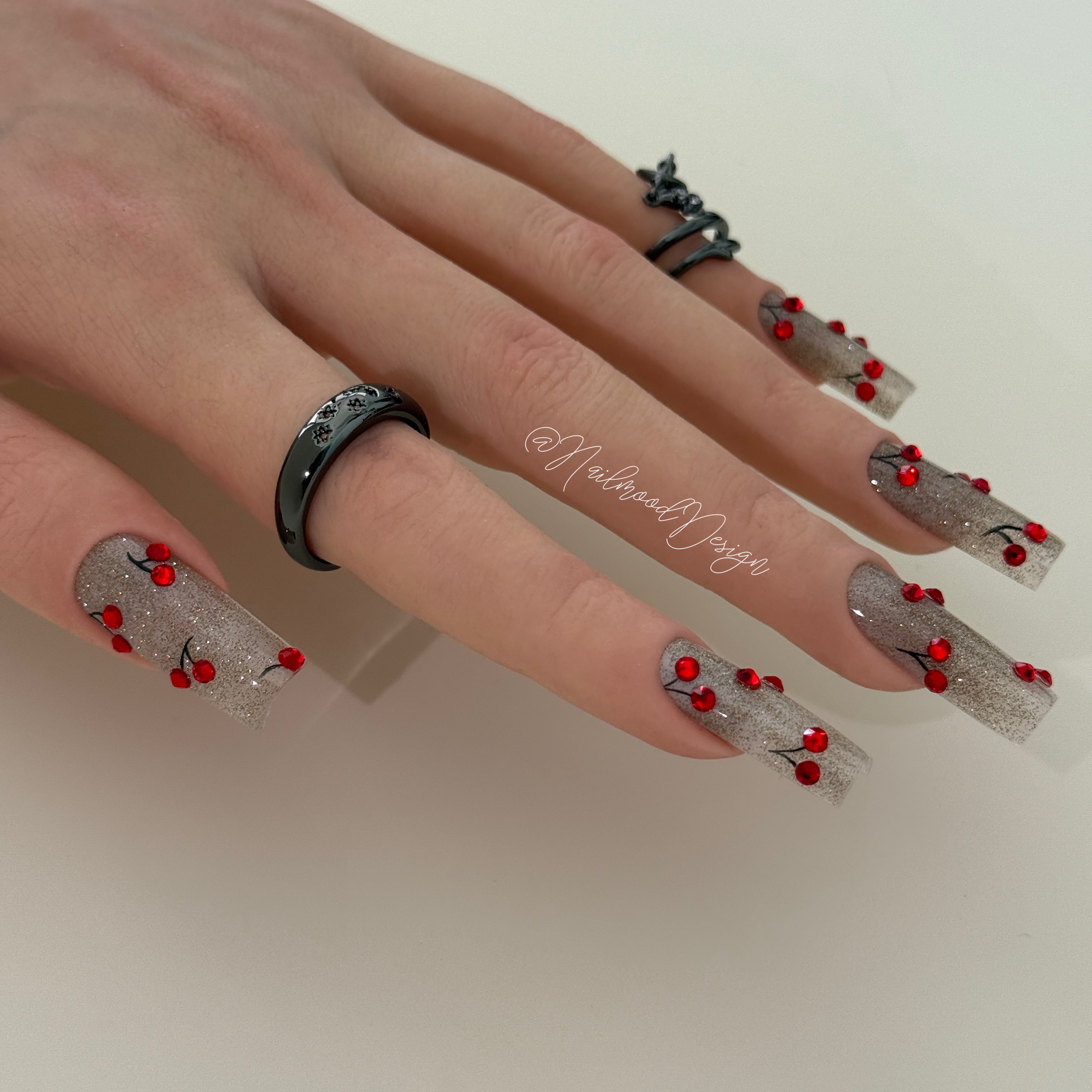 Diamond Cherry Clash Press-ons