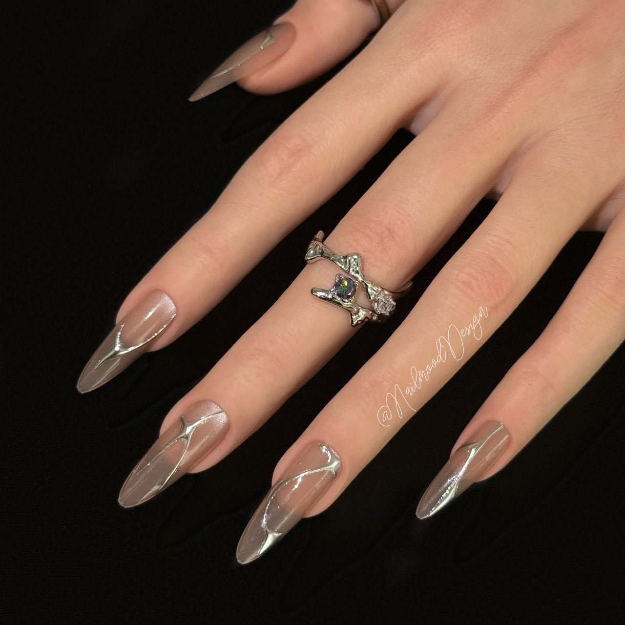 Nude Matrix Press-ons