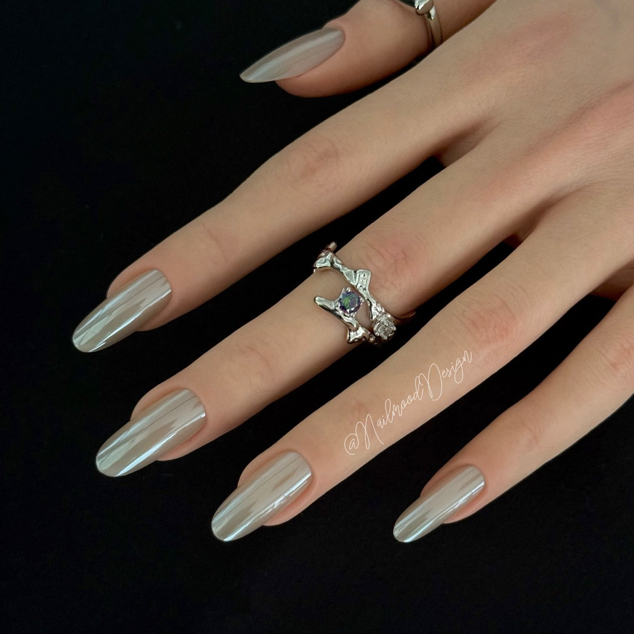 Nude Glow Press-ons Long Oral